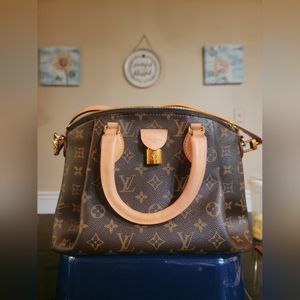 Louis vuitton authentic pocketbook